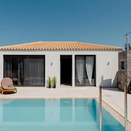 Βίλα Selena One Luxury With Private Swimming Pool Χερσόνησος