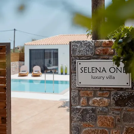Selena One Luxury With Private Swimming Pool Βίλα